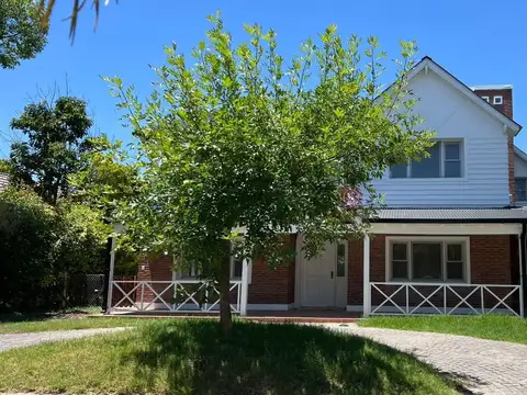 Casa Dúplex  en Alquiler en Saint Matthew´s, Pilar, G.B.A. Zona Norte