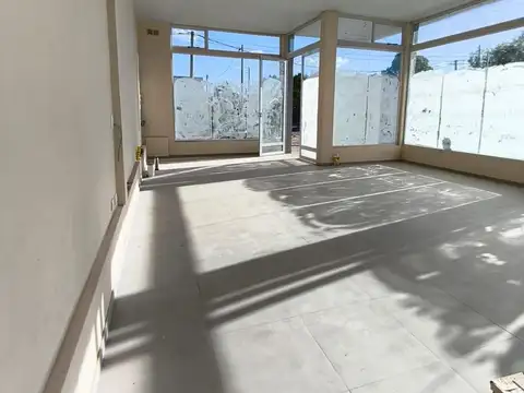 Local en Alquiler A Estrenar