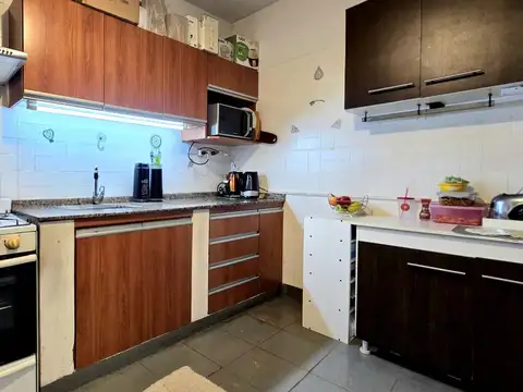 Depto Tipo Casa 3 ambientes con 2 baños
