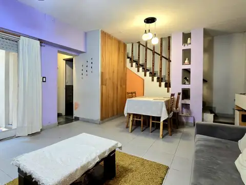 Depto Tipo Casa en Venta de 2 dormitorios