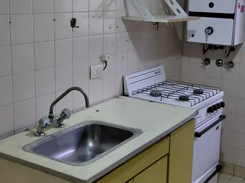 Departamento en Alquiler en Avellaneda, $ 650.000