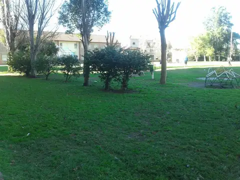 JUAN PABLO 2do 2000, Piso 7