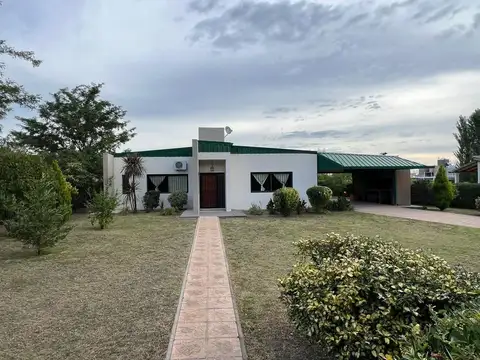 Casa en Venta en Juana Koslay, USD 220.000