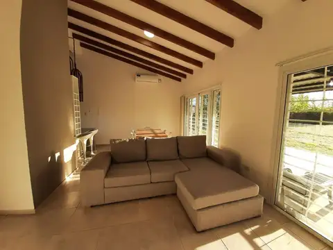 Casa en Venta en Las Paredes, USD 110.000