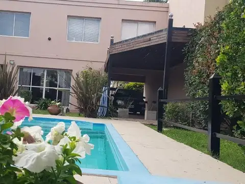 Casa en Venta en Roldan, USD 148.000