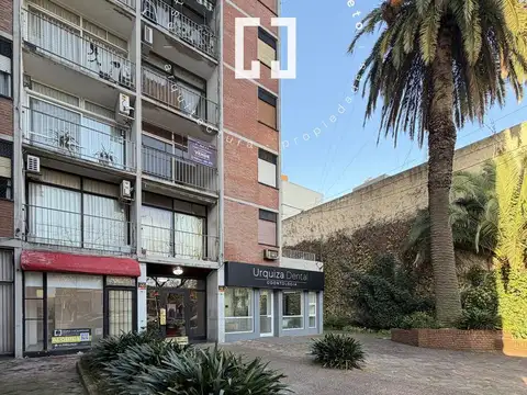 OPORTUNIDAD DE ALQUILER DE LOCAL COMERCIAL EN CENTRO DE SAN ISIDRO