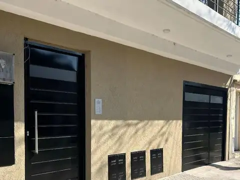 Pasaje Zanni 651 , Piso 1