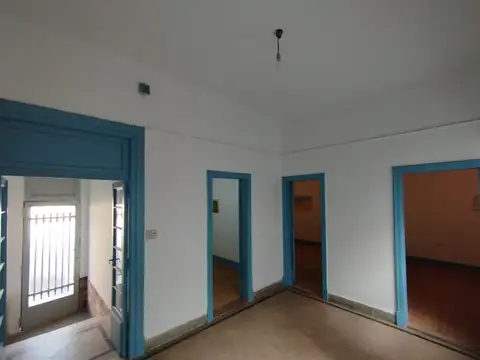 Depto Tipo Casa en Venta de 5 ambientes