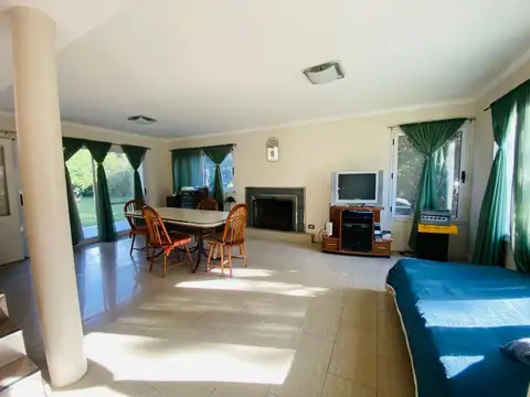 Casa en Venta de 5 dormitorios