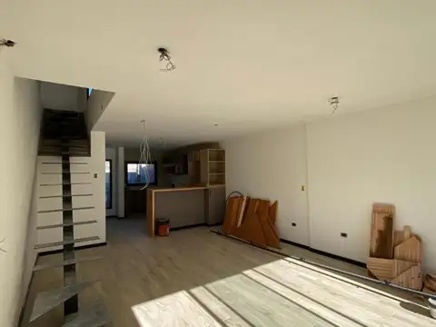 Depto Tipo Casa en Venta en Punta Mogotes, USD 135.000