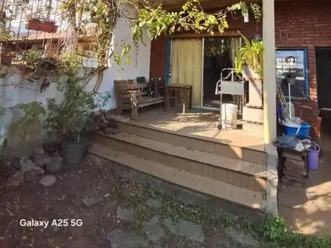 Depto Tipo Casa en Venta con 2 cocheras