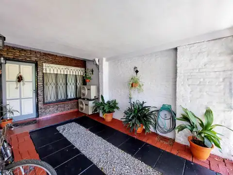 Cacique Yaite 700
