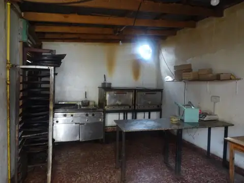 Local en Venta 30 años