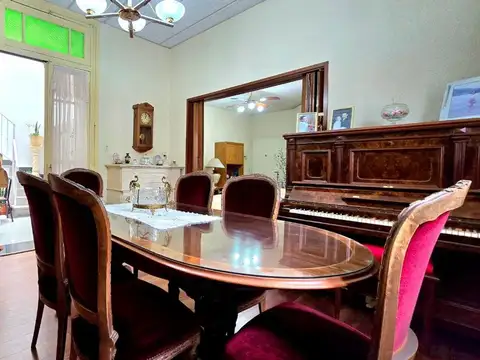 CASA VENTA 3 AMBIENTES MAS DEPENDECIA COCHERA