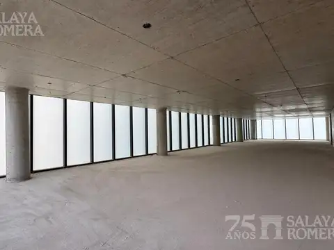 Oficina en Alquiler al Este