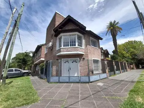 Casa en Alquiler de 3 dormitorios