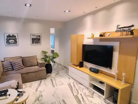 Casa 3 ambientes con 2 baños