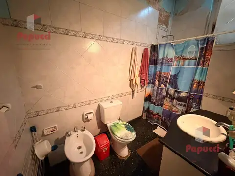 Casa sobre lote propio a metros de Av. Libertador — Ideal inversión o reciclaje