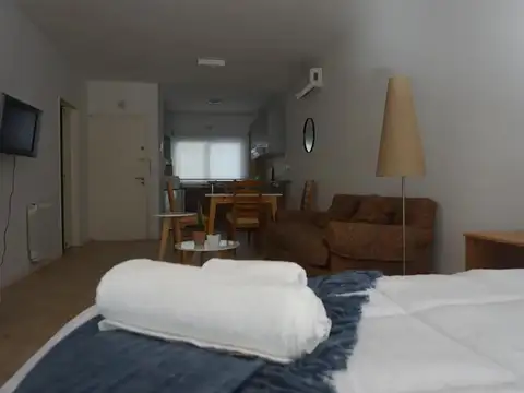 Avenida Melián 3500, Piso 2