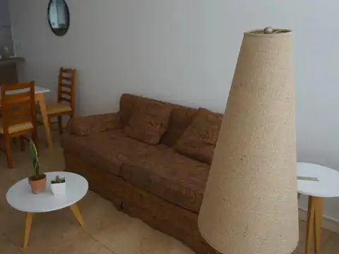 Avenida Melián 3500, Piso 2