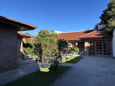 Casa en Venta de 5 dormitorios