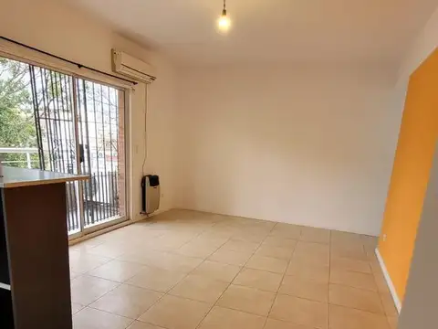 Departamento en Alquiler en Caballito, $ 650.000