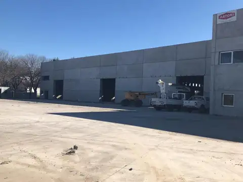 Nave Industrial en San Lorenzo