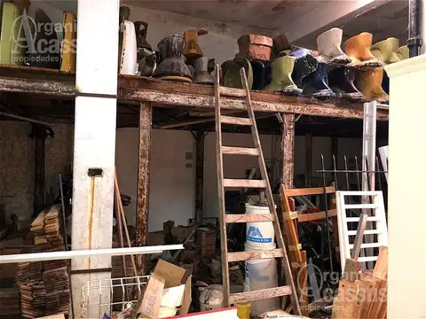 Galpón / Depósito - Olivos-Maipu/Uzal