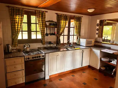 Casa en Venta con 1 cochera