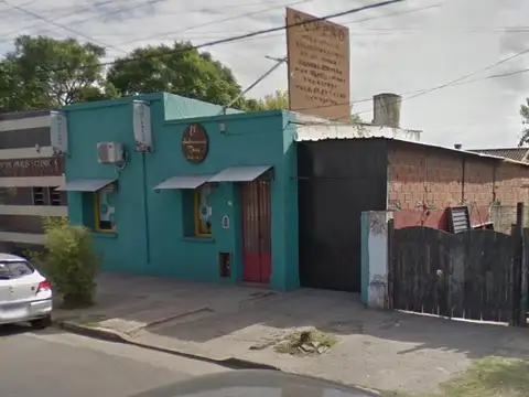 AV Libertador  al 900