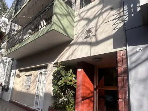 Cochabamba 700, Piso 1