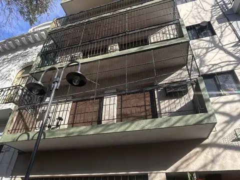 OPORTUNIDAD. SE VENDE 2 AMBIENTES EN VENTA