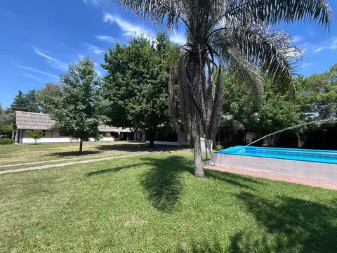 Quinta en Venta con 11 cocheras