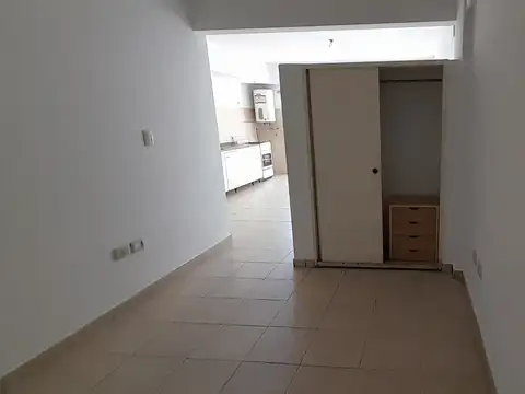 Avenida Rivadavia 9300, Piso 2