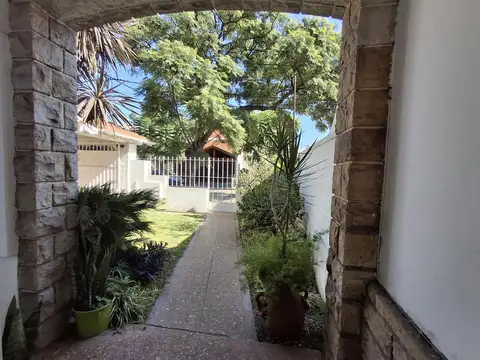 Depto Tipo Casa en Venta en Jose Leon Suarez, USD 80.000