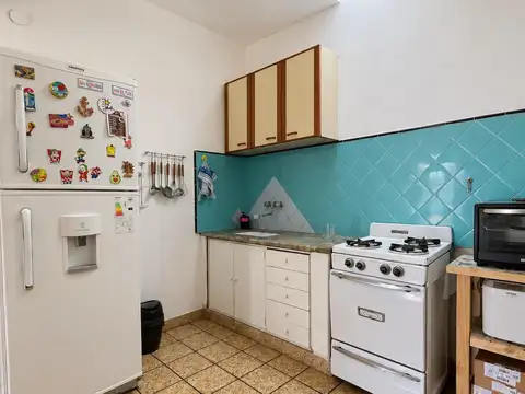 Casa 2 ambientes con 1 baño