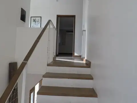 VENTA CASA 5 AMBIENTES en Altos de Campo Grande Pilar