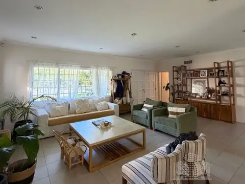 Casa en Venta en Punta Chica, USD 980.000