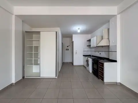 Departamento en Alquiler en Villa Luro, $ 550.000