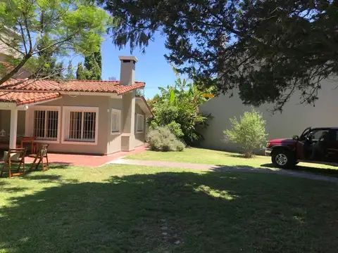 Casa en Alquiler de 3 dormitorios