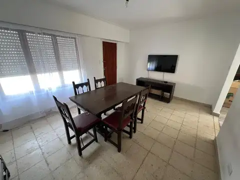 Casa en Alquiler Temporal en Faro, $ 127.000