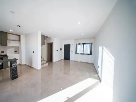 Casa en Venta al Este