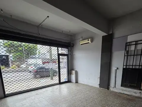 Hipolito Yrigoyen 6900