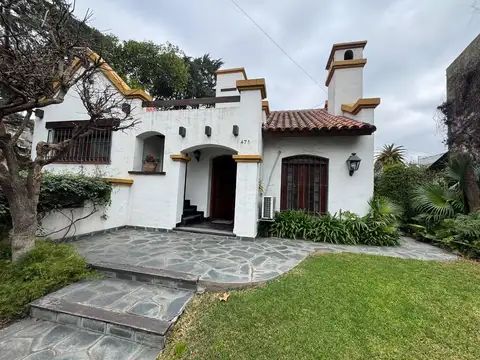 Muy linda casa en Muñiz