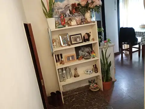 Depto Tipo Casa en Venta en Pompeya, USD 55.000
