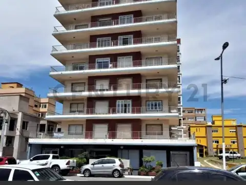 DEPARTAMENTO AMOBLADO EN VENTA FRENTE AL MAR