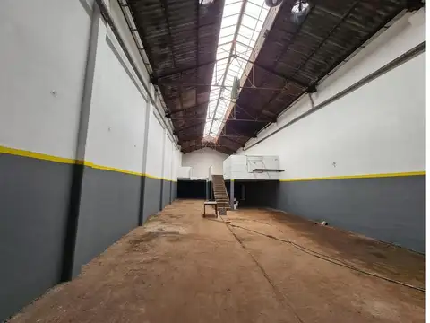 Galpon en Venta en Valentín Alsina, USD 485.000