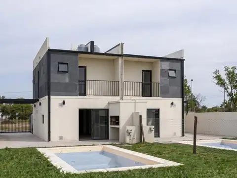 Casa 3 ambientes con 1 baño