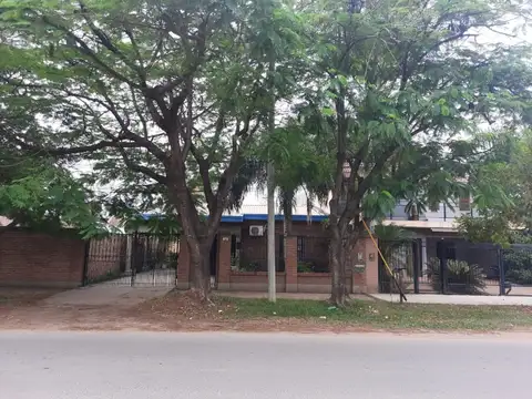 CASAS - CASA - SAN MARTÍN ESTE-OESTE, PRESIDENTE ROQUE SÁENZ PEÑA