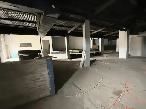 VENTA/ALQUILER - Local/Galpón 455m2 Imperdible Ubicación - Roldan